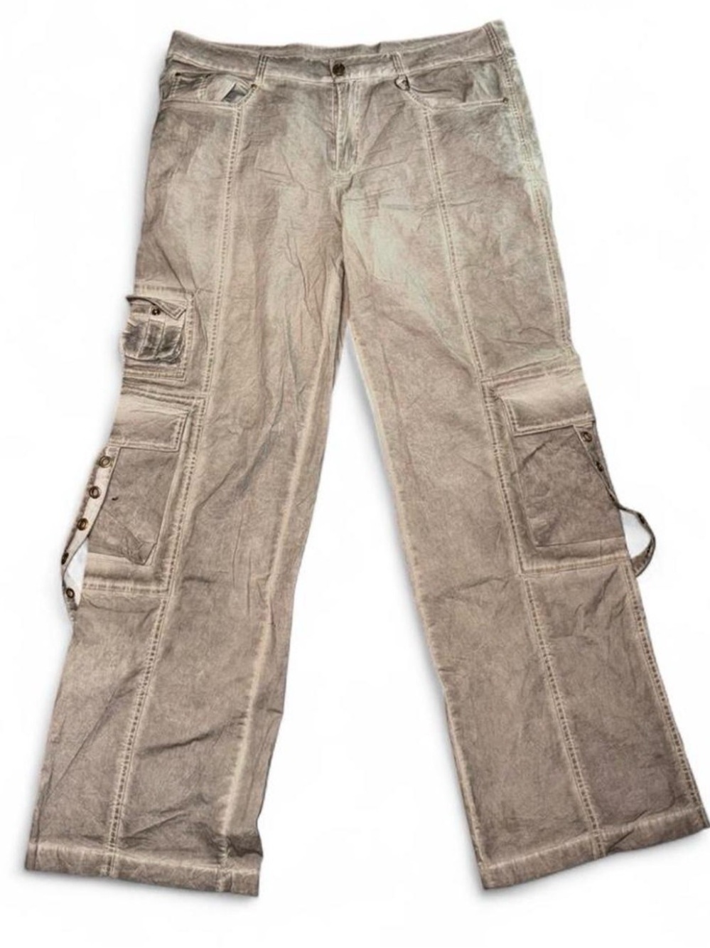 Y2K tan gret cargo pants with adjustable straps Size: 1x #cargo #streetwear